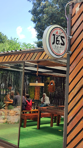 J&S SUSHI