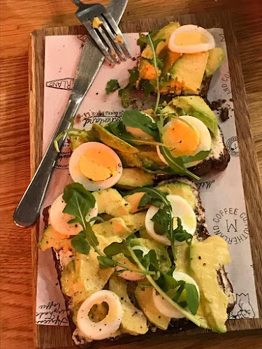 Opinii despre Motherland Coffee St Georges Mall în Cape Town - Hospitality and gastronomy