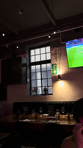 Opinii despre The Shed CPT în Cape Town - Hospitality and gastronomy