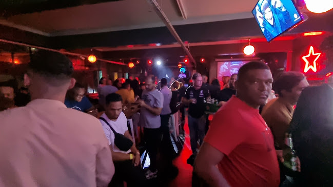 Opinii despre Phoenix în Cape Town - Hospitality and gastronomy