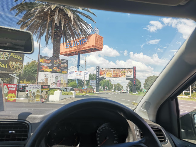 Holiday Inn Roadhouse - Hospitality and gastronomy