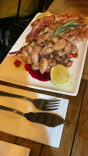 Opinii despre Zai Restaurant Durban în Durban - Hospitality and gastronomy