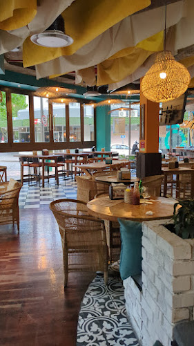 Col'Cacchio Cavendish - Cape Town