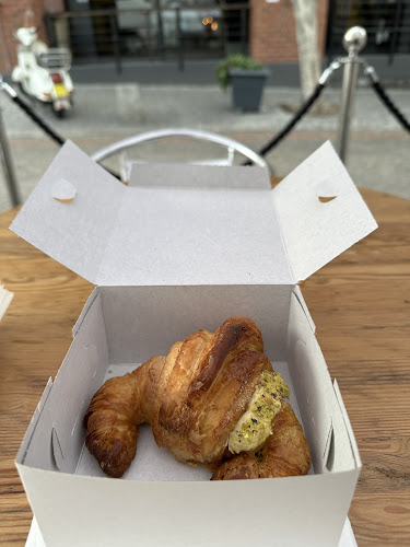 Opinii despre Lello’s Caffè Espresso Bar în Cape Town - Hospitality and gastronomy