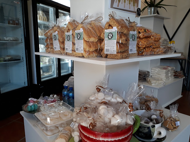 Four Sisters Cake & Gift Shop