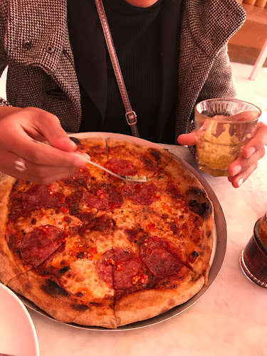 Opinii despre LOVE DOUGH în Cape Town - Hospitality and gastronomy