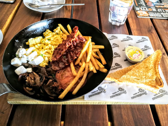 Comentarii opinii despre RocoMamas Hazeldean