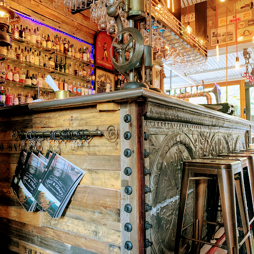 Cut and Craft Bistro - Hospitality and gastronomy