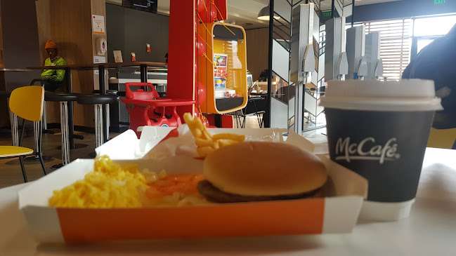 McDonald's Standerton Drive-Thru - Hospitality and gastronomy