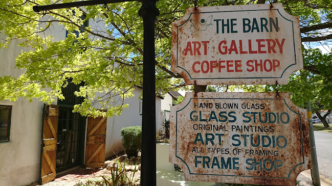 The Barn Art and Glass Gallery and Coffee Shop - Worcester