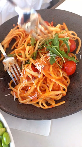 Opinii despre Nova bistro restaurant în Johannesburg - Hospitality and gastronomy