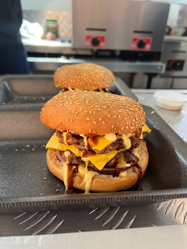 Opinii despre Grub Worx Tastebud Repairs în Soweto - Hospitality and gastronomy