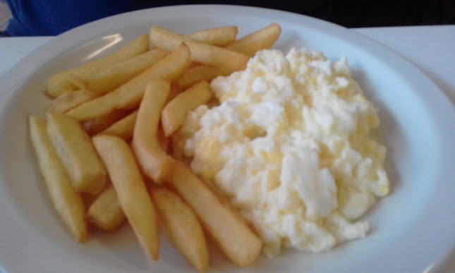 Bee Jay's Restaurant - Hospitality and gastronomy