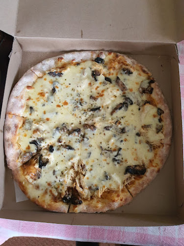 Holiday Inn Roadhouse - Springs