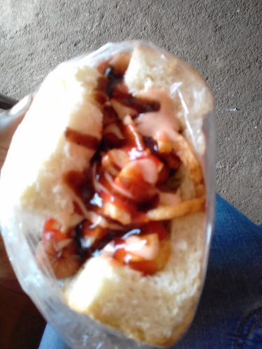 B-Khomms Kota & Chips - Hospitality and gastronomy