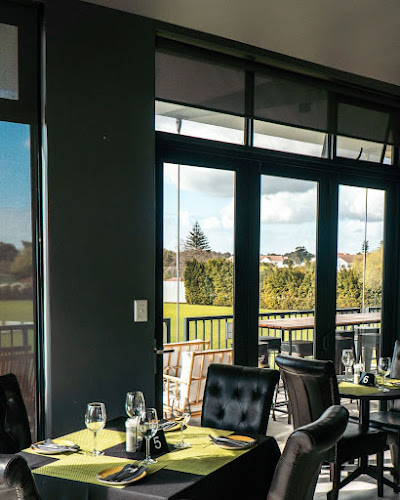 Caught & Bowled Bistro - Cape Town