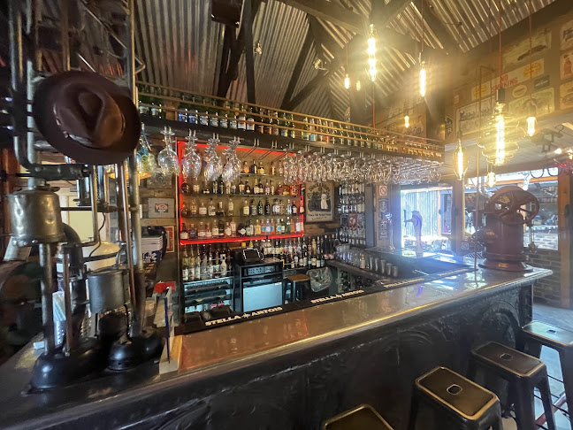 Cut and Craft Bistro - Hospitality and gastronomy