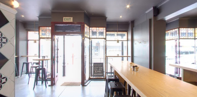 Comentarii opinii despre Bootlegger XS - Sea Point