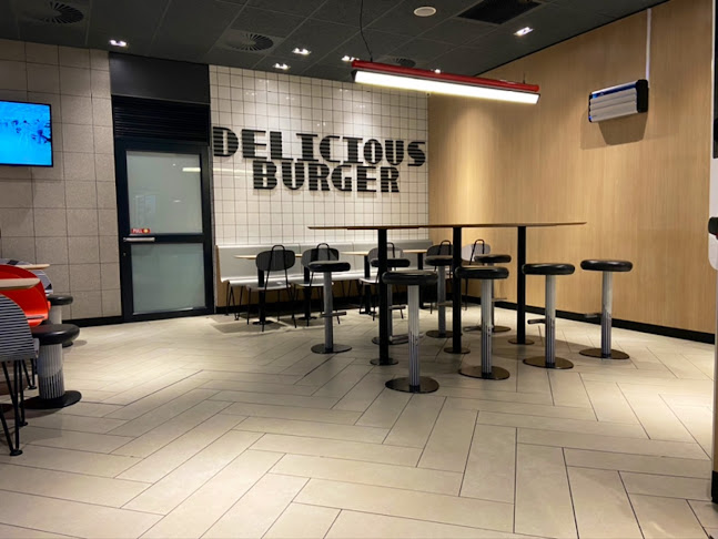 Far East Bank Dr, Marlboro Gardens, Sandton, 2090