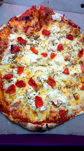 JJ'S BURGER AND PIZZA - Hospitality and gastronomy