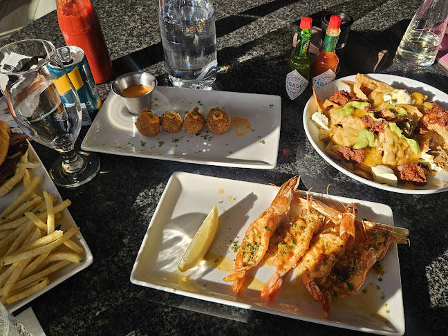 Opinii despre News Cafe Bloemfontein în Bloemfontein - Hospitality and gastronomy