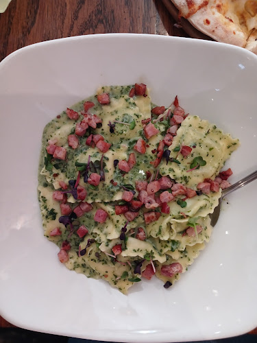 Opinii despre Col'Cacchio Meadowridge în Cape Town - Hospitality and gastronomy