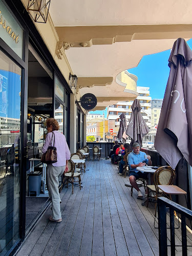 Comentarii opinii despre PARIS CAPE TOWN