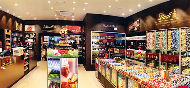 Opinii despre Lindt Chocolate Boutique Menlyn Park în Pretoria - Hospitality and gastronomy