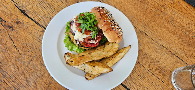 Opinii despre Cielo Restaurant în Benoni - Hospitality and gastronomy