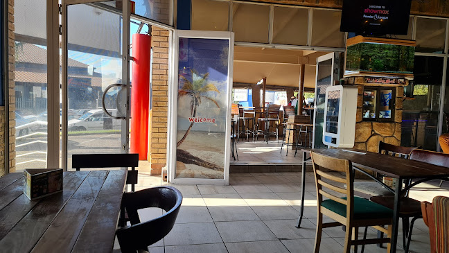 Tsunami Beach Bar - Hospitality and gastronomy