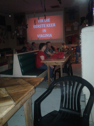 Saddles Country Saloon - Hospitality and gastronomy