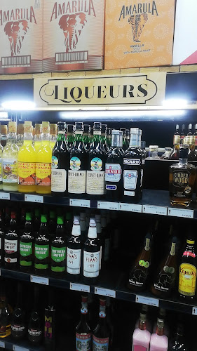 Comentarii opinii despre Liquor City Farrarmere