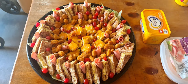 Comentarii opinii despre CRADOCK TRUCK STOP & Truck Wash & 24hrs Roadside Mechanical & Tyre Assistance