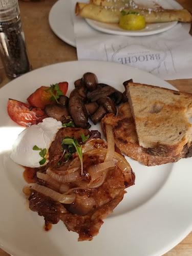 Brioche Food and Coffee