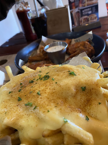 Shop 40, Hazeldean Square, Silverlakes Rd, Tyger Valley, 0084