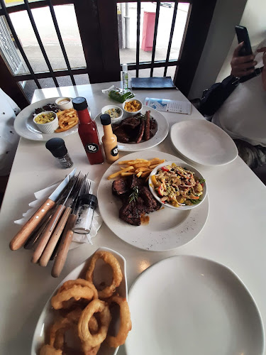 Comentarii opinii despre District Cafe