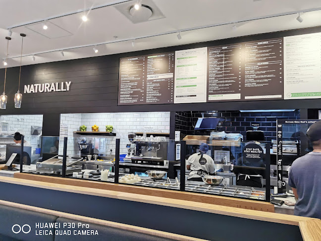 Opinii despre KAUAI Paarl Mall în Paarl - Hospitality and gastronomy