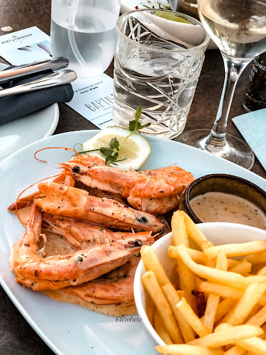 Baptiste Rooftop Pool, Bar & Lounge - Hospitality and gastronomy