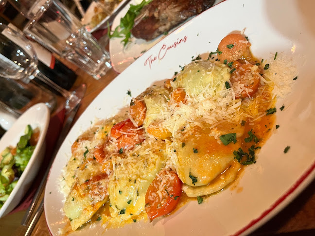 Opinii despre The Cousins Trattoria în Cape Town - Hospitality and gastronomy