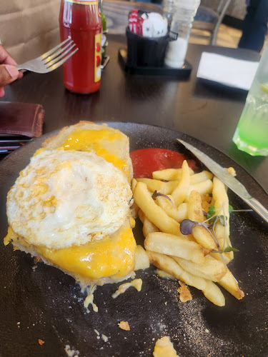 Shop UG40, Corner Bitterbessie and, Ilanga Mall, Flamboyant St, West Acres, Mbombela, 1200