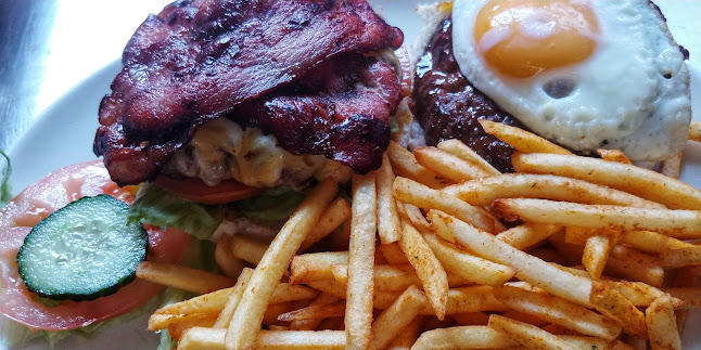 Roseacres Hospital cnr castor and St Joseph atreet Symhurst, Primrose, Germiston, 1401