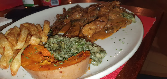 Fahrenheit Seafood & Grill - Hospitality and gastronomy