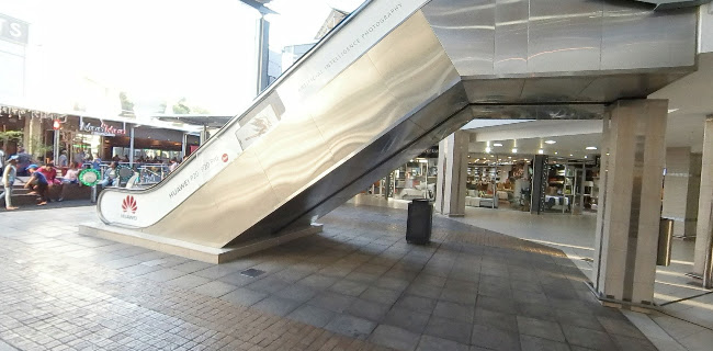 Opinii despre Starbucks Brooklyn Mall în Pretoria - Hospitality and gastronomy