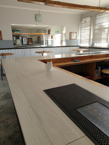 Rooikrans Pu Grill & Guest House