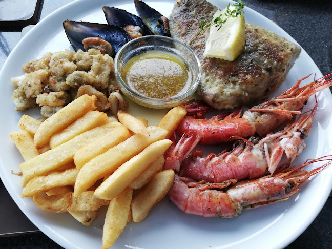 Clippers Bar & Restaurant - Hospitality and gastronomy