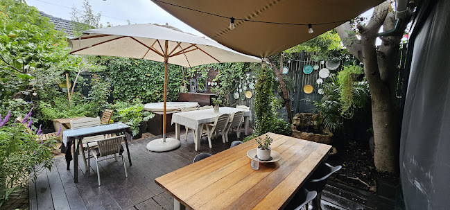 Opinii despre Laced Coffee House în Cape Town - Hospitality and gastronomy