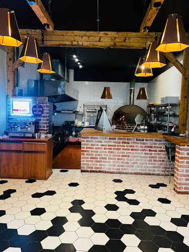 Comentarii opinii despre AMAMI Pizza House