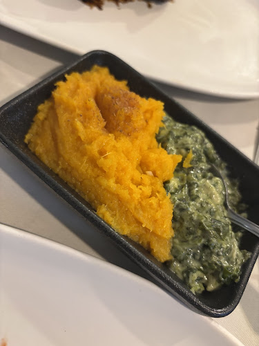 Comentarii opinii despre The Hussar Grill Mouille Point