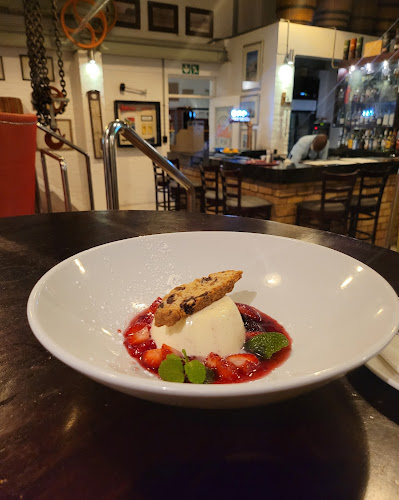 Comentarii opinii despre The Gastro Pub