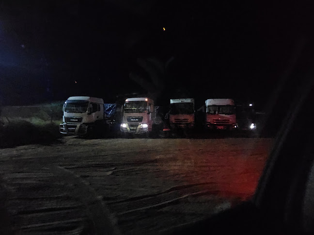 Comentarii opinii despre CRADOCK TRUCK STOP & Truck Wash & 24hrs Roadside Mechanical & Tyre Assistance